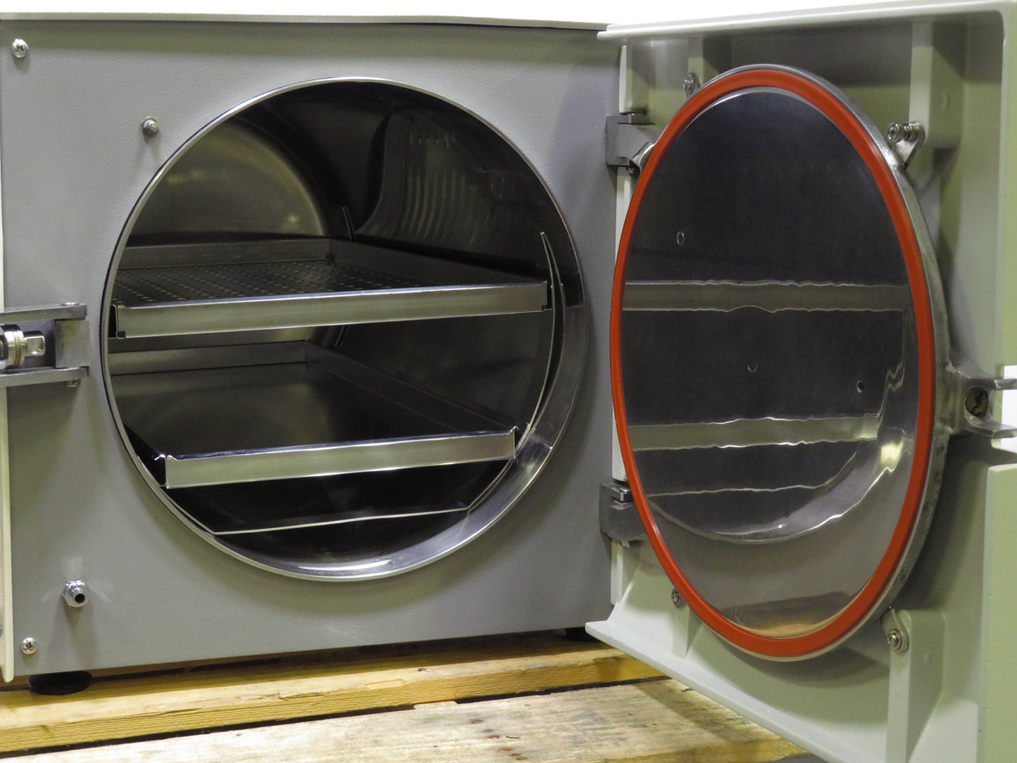 Tuttnauer 3870EA Electronic Autoclave, 230V