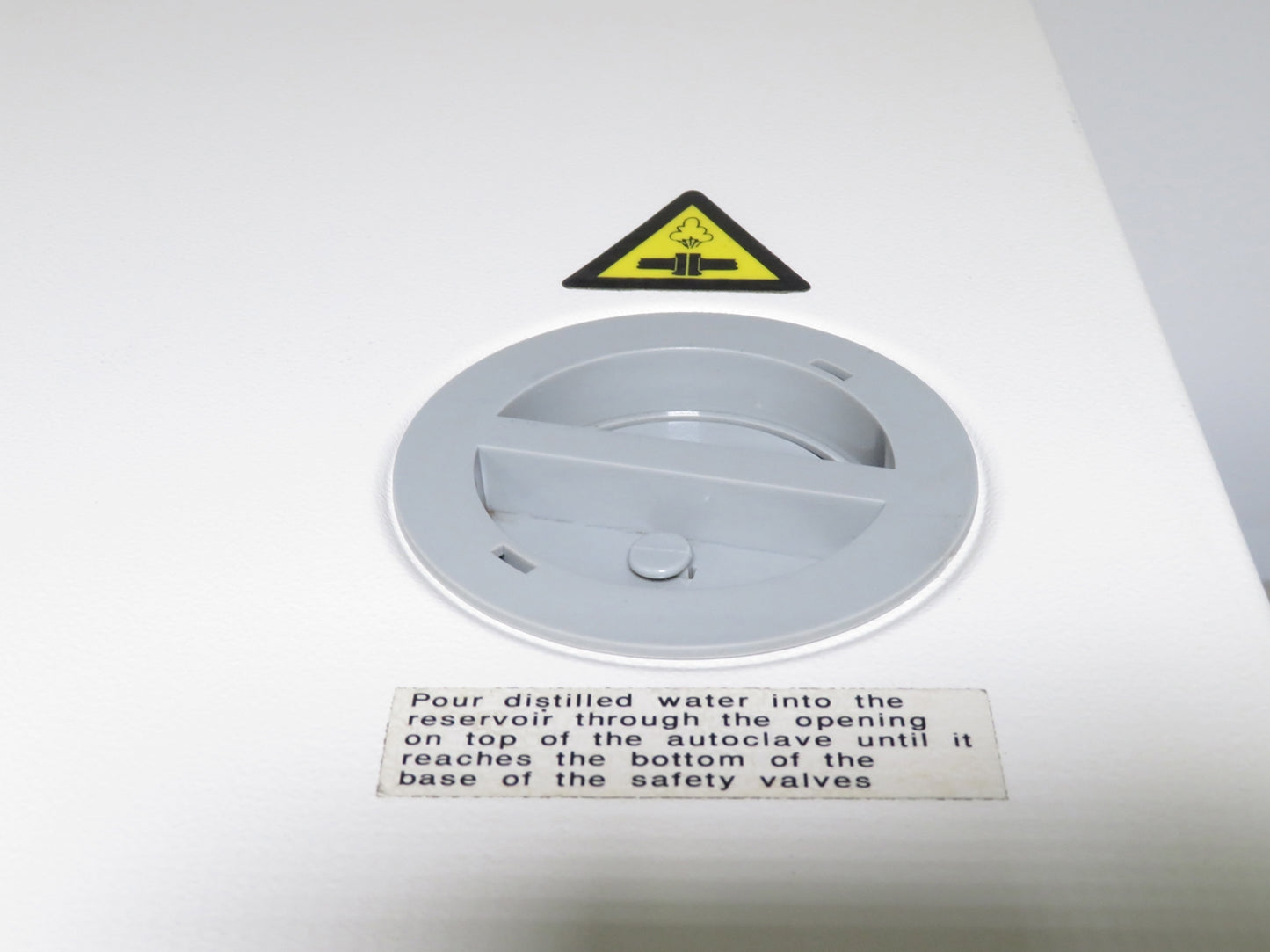 Tuttnauer 3870M Manual Autoclave, 230V