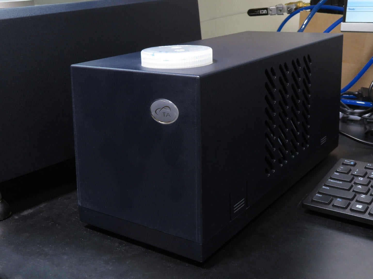 TA Instruments HR 10 Discovery Hybrid Rheometer