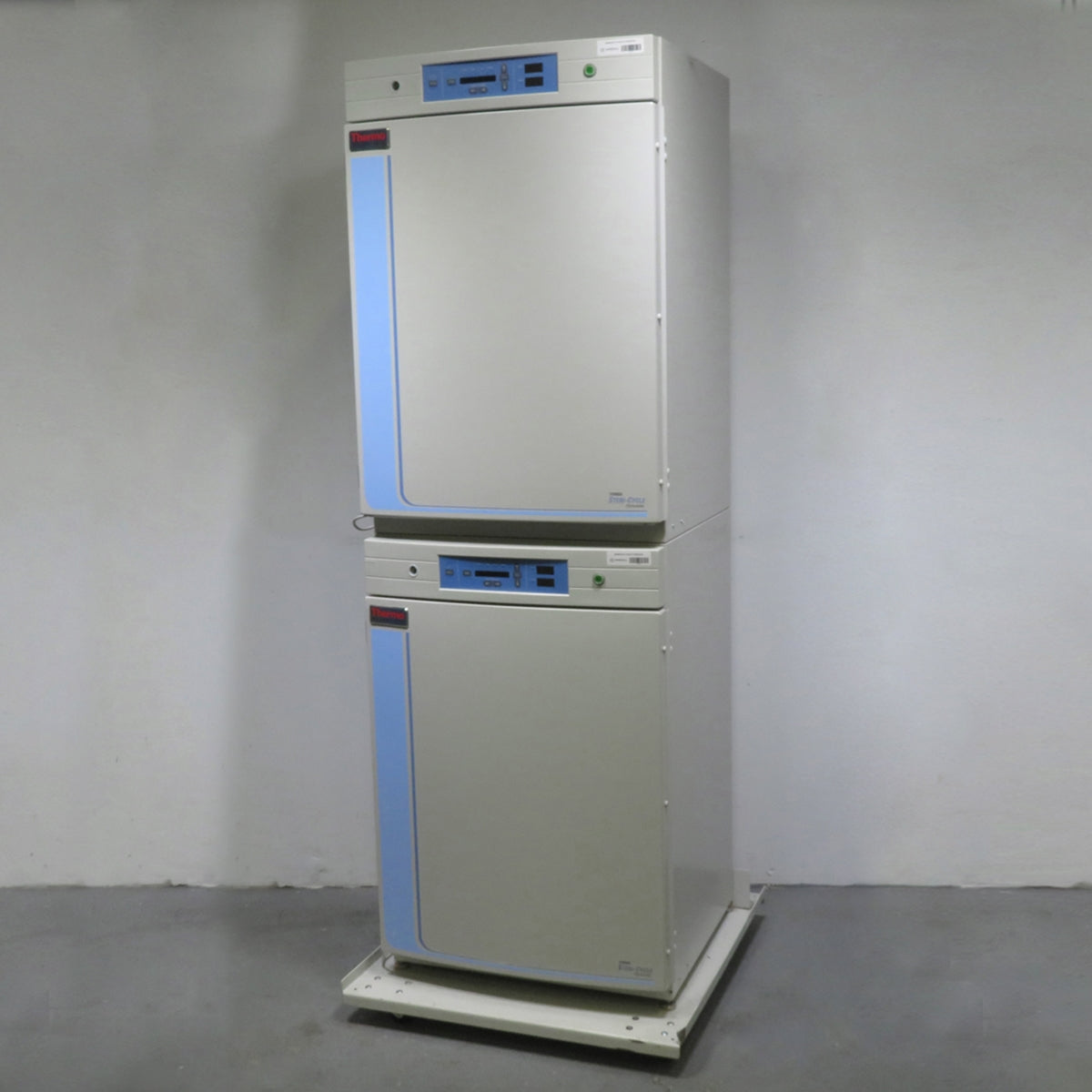 Thermo Scientific Steri Cycle 370 CO2 Incubator Dual Stack