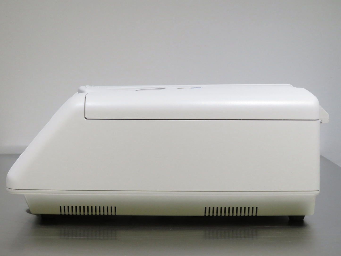 Thermo Scientific Cytospin 4 Centrifuge