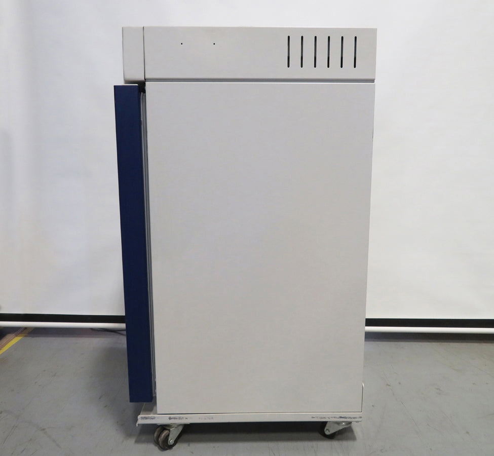 Thermo Scientific Napco 8000 CO2 Water Jacketed Incubator