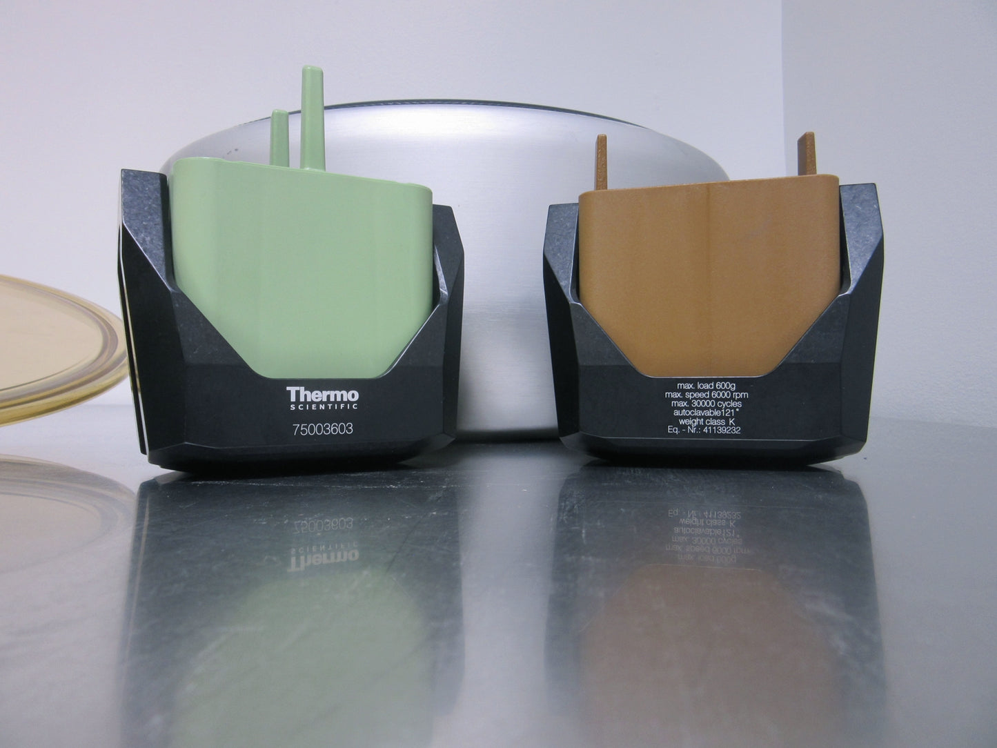 Thermo Scientific 75003603 BIOShield 1000A Sealed Swing Bucket Rotor & Buckets