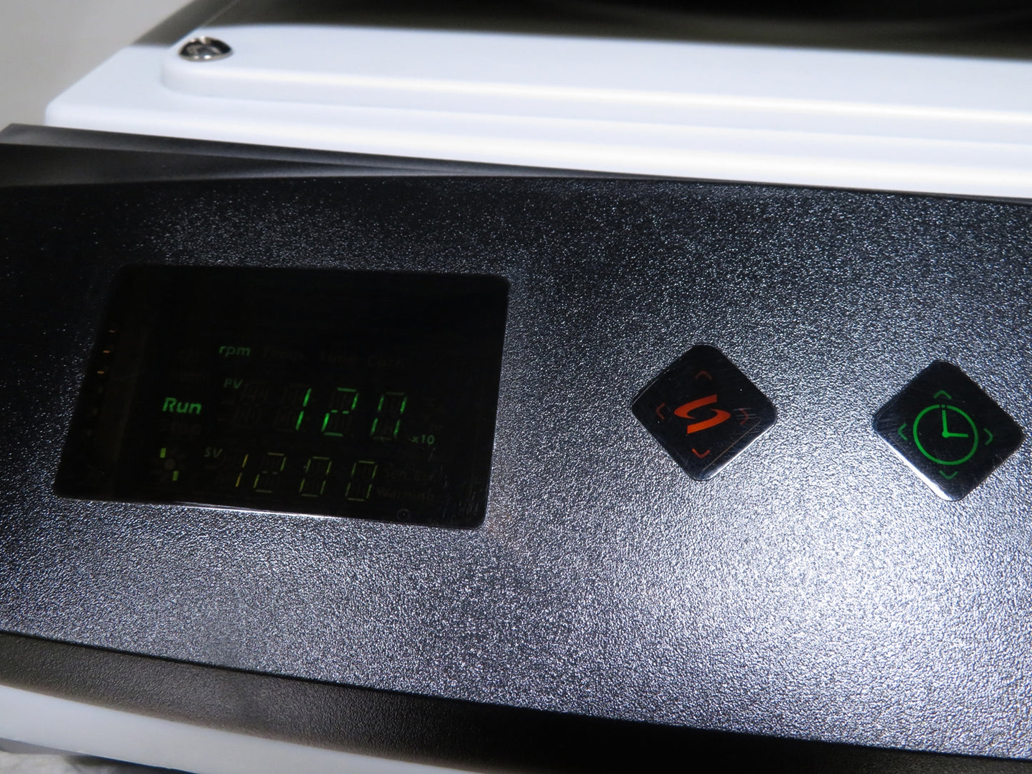 Thermo Scientific Compact Digital Microplate Shaker, Cat. #: 88880023