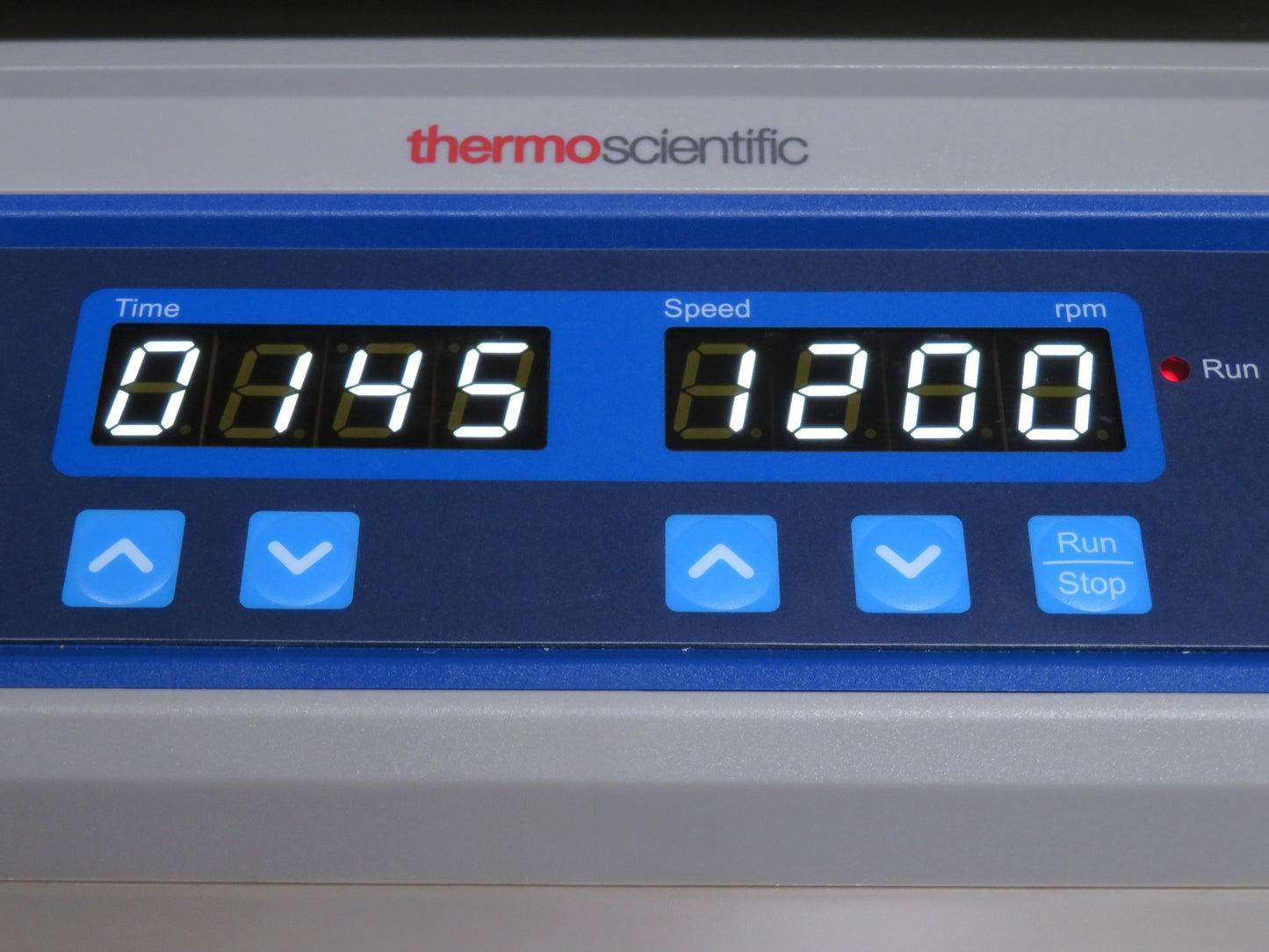 Thermo Scientific Digital Microplate Shaker, Cat. #: 88882005