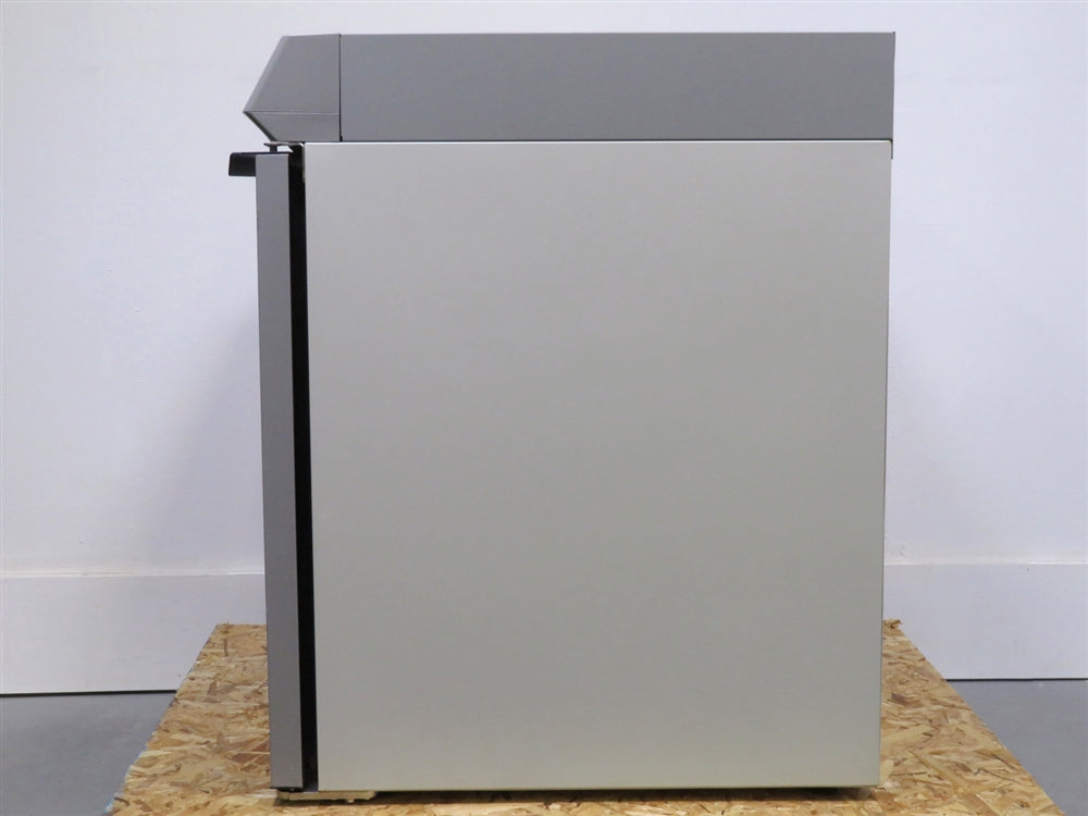 Thermo Scientific TSX505SA 3C High-Perfromance Undercounter Lab Refrigerator