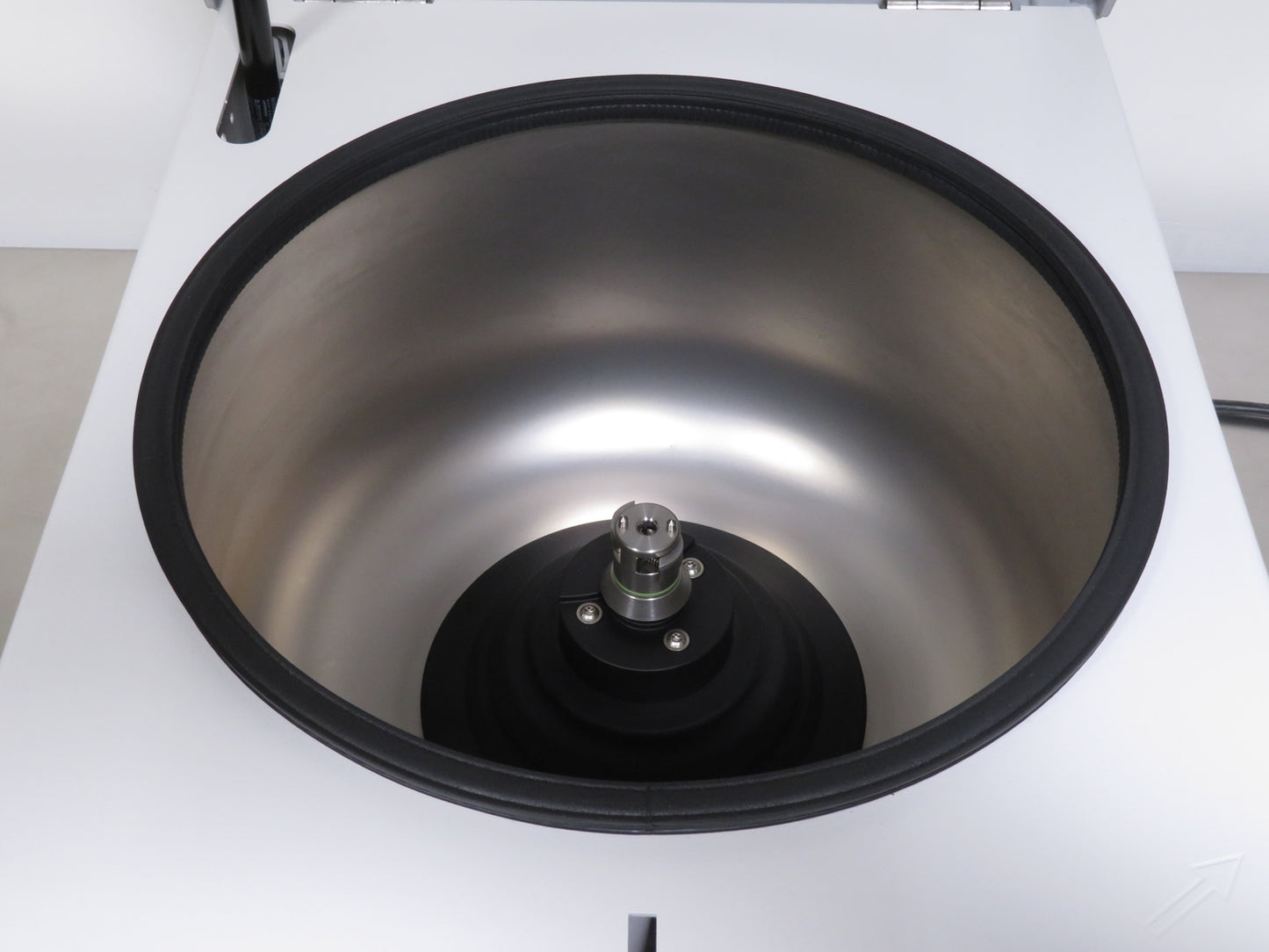 Thermo Scientific ST1 Plus-MD Centrifuge
