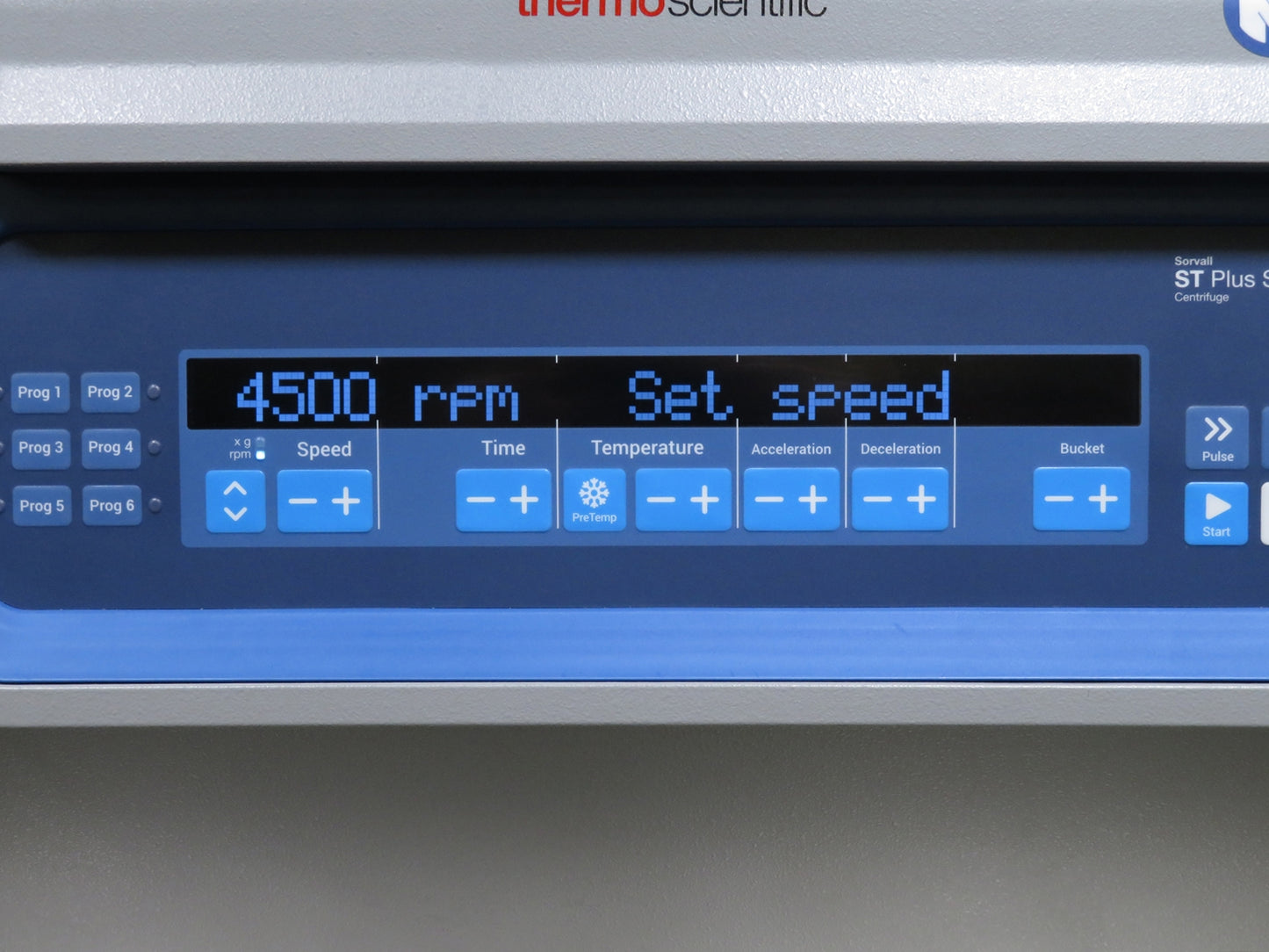 Thermo Scientific ST1R Plus-MD Refrigerated Centrifuge