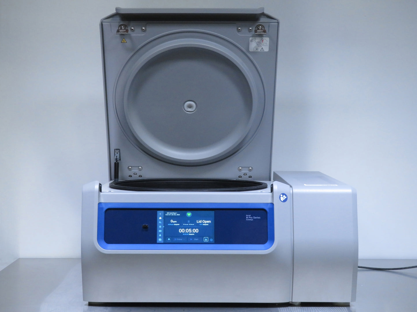 Thermo Scientific Sorvall X4R Pro-MD Refrigerated Centrifuge