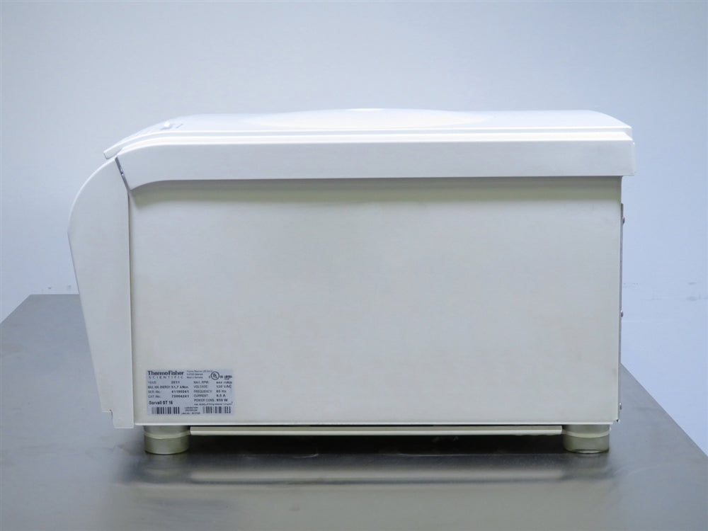 Thermo Scientific ST16 Centrifuge