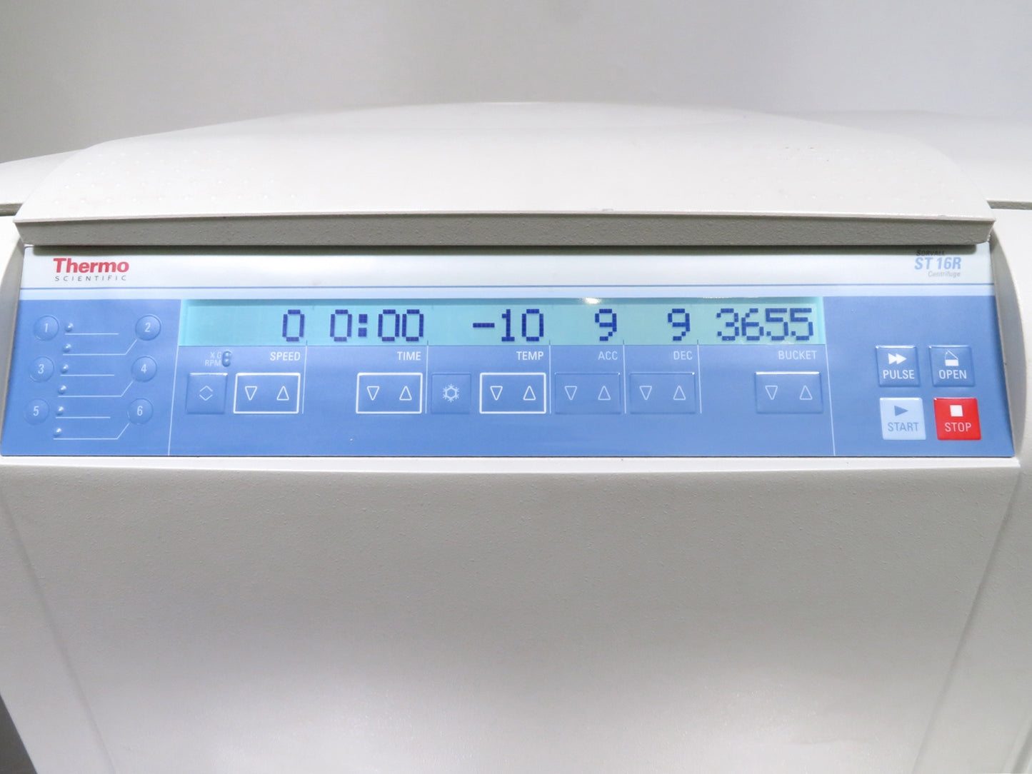 Thermo Scientific ST16R Refrigerated Centrifuge