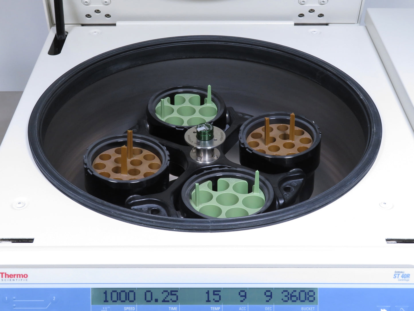 Thermo Scientific ST40R Refrigerated Centrifuge