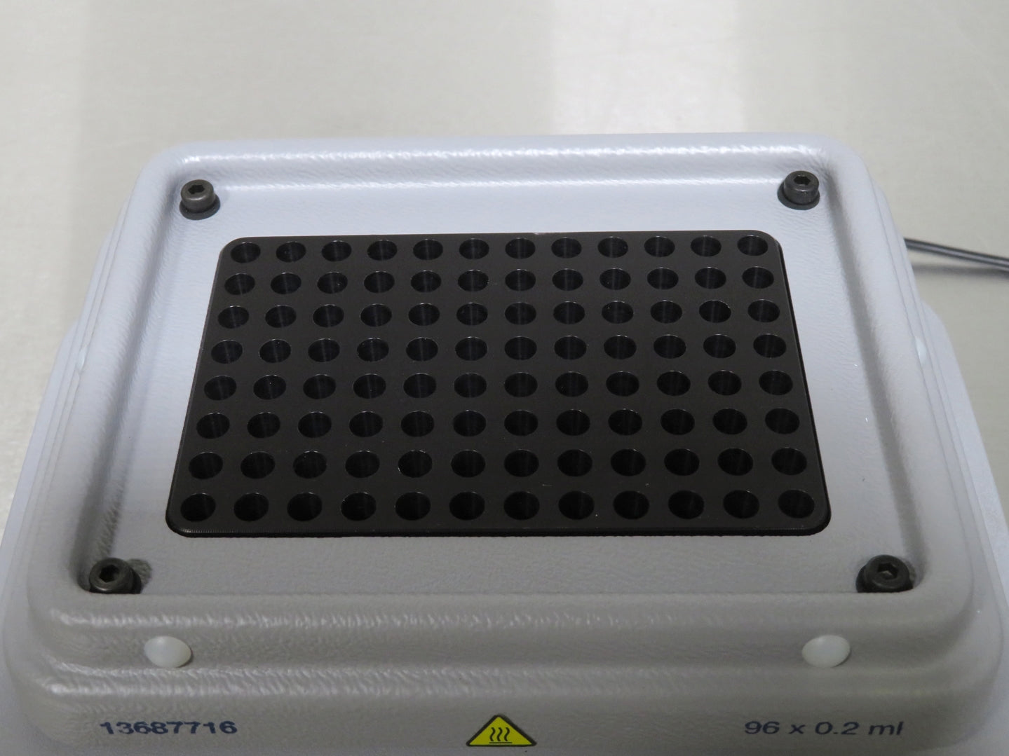 Thermo Scientific Thermal Mixer w/ 0.2ml Block, Cat. #: 13687716