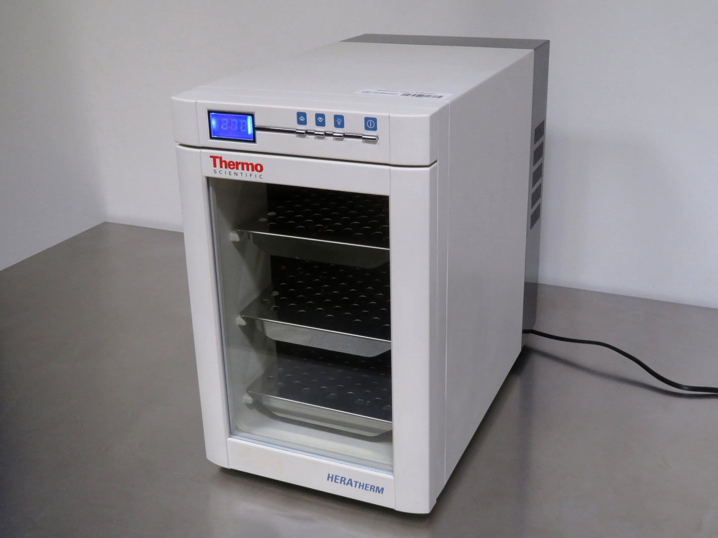 Thermo Scientific Heratherm IMC 18 Compact Microbiological Incubator