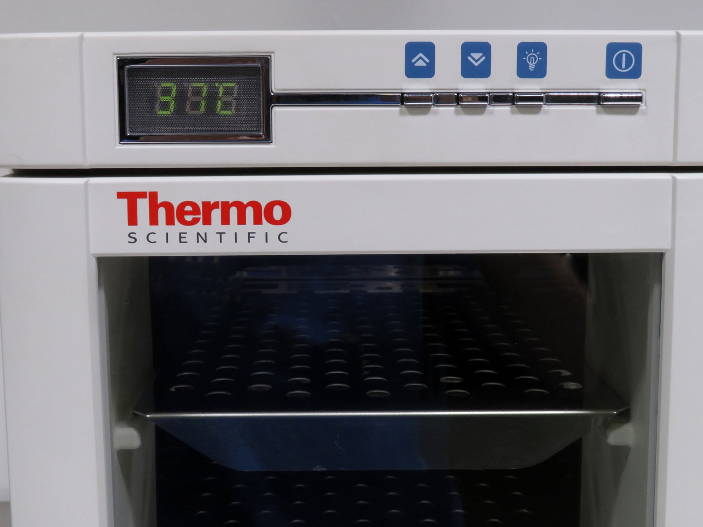 Thermo Scientific Heratherm IMC 18 Compact Microbiological Incubator
