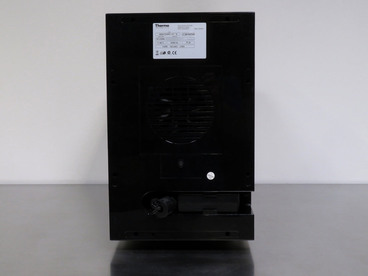 Thermo Scientific Heratherm IMC 18 Compact Microbiological Incubator