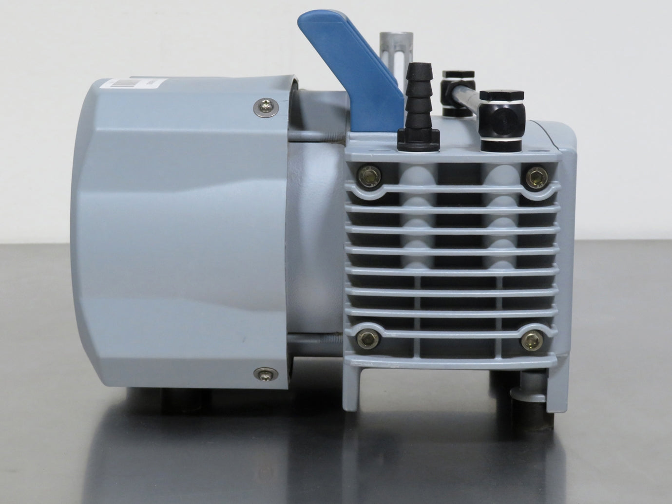 Vacuubrand MZ 2 NT Diaphragm Vacuum Pump