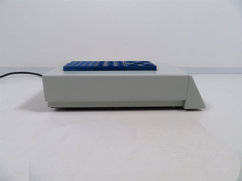 VWR Digital Triple Heat Block, cat. no. 13259-054