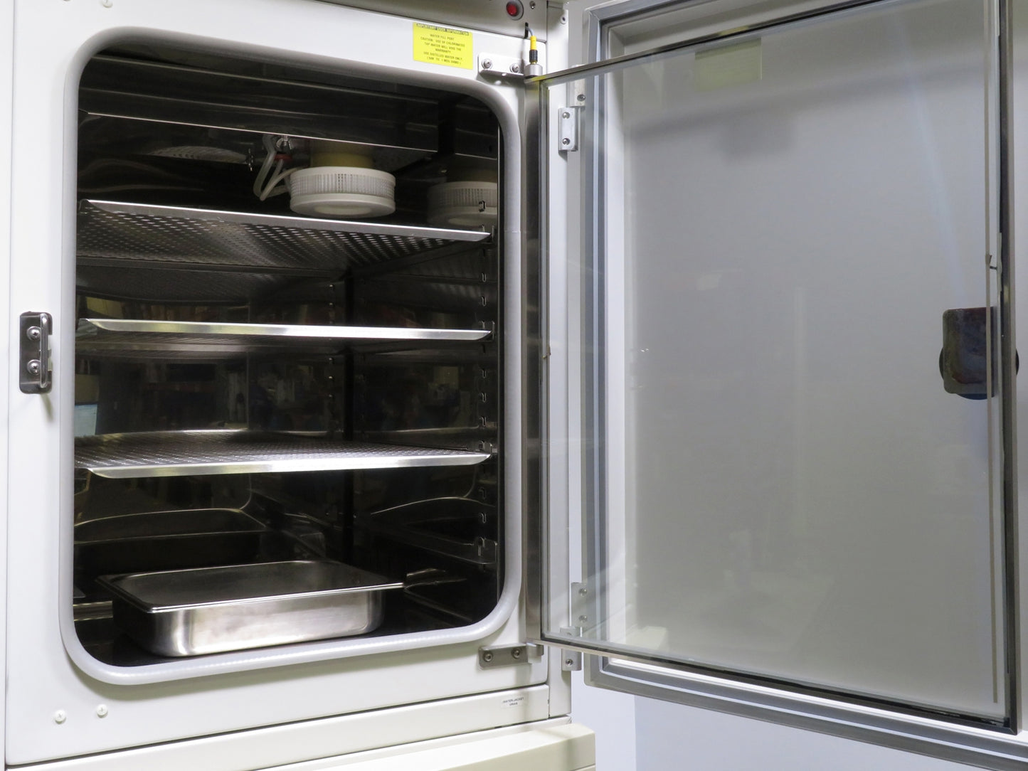 VWR Symphony CO2 Water Jacketed Incubator, Model 3078