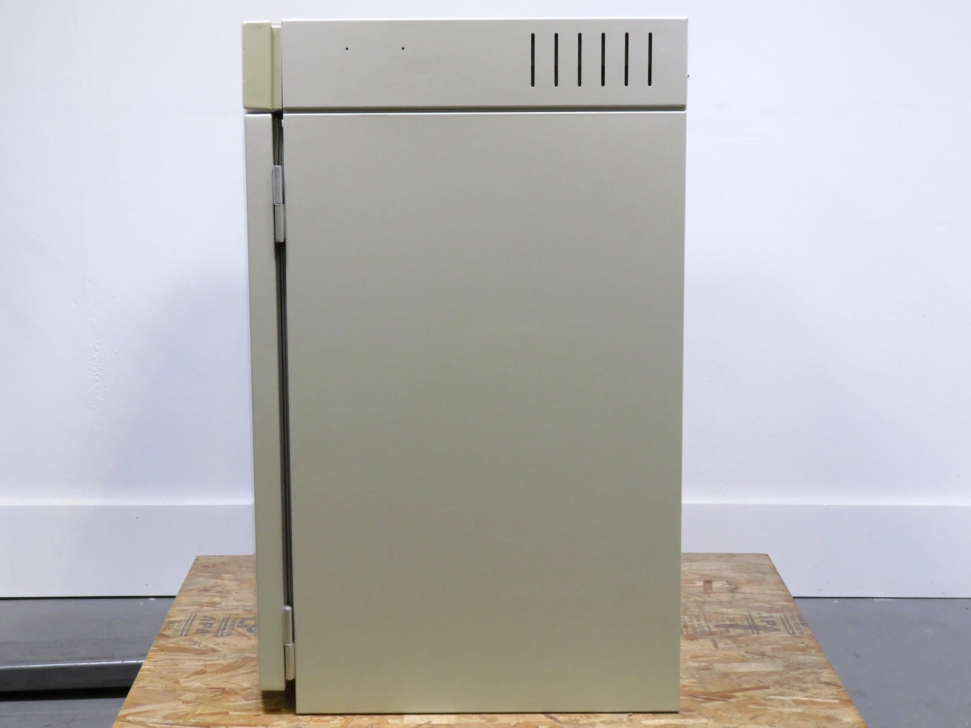 VWR Symphony CO2 Water Jacketed Incubator, Model 3078