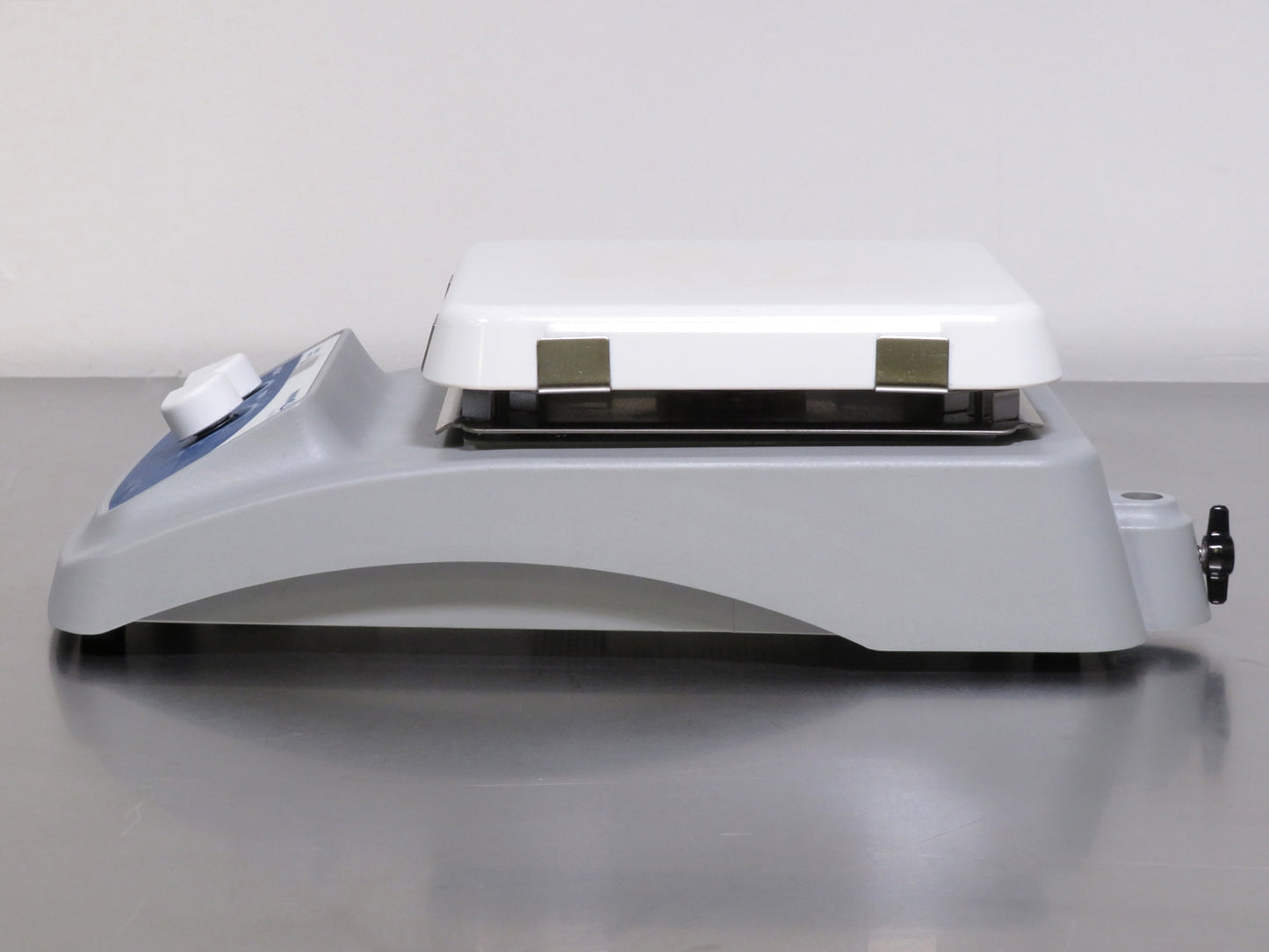 VWR Advanced Hotplate Stirrer, Cat. #: 97042-642