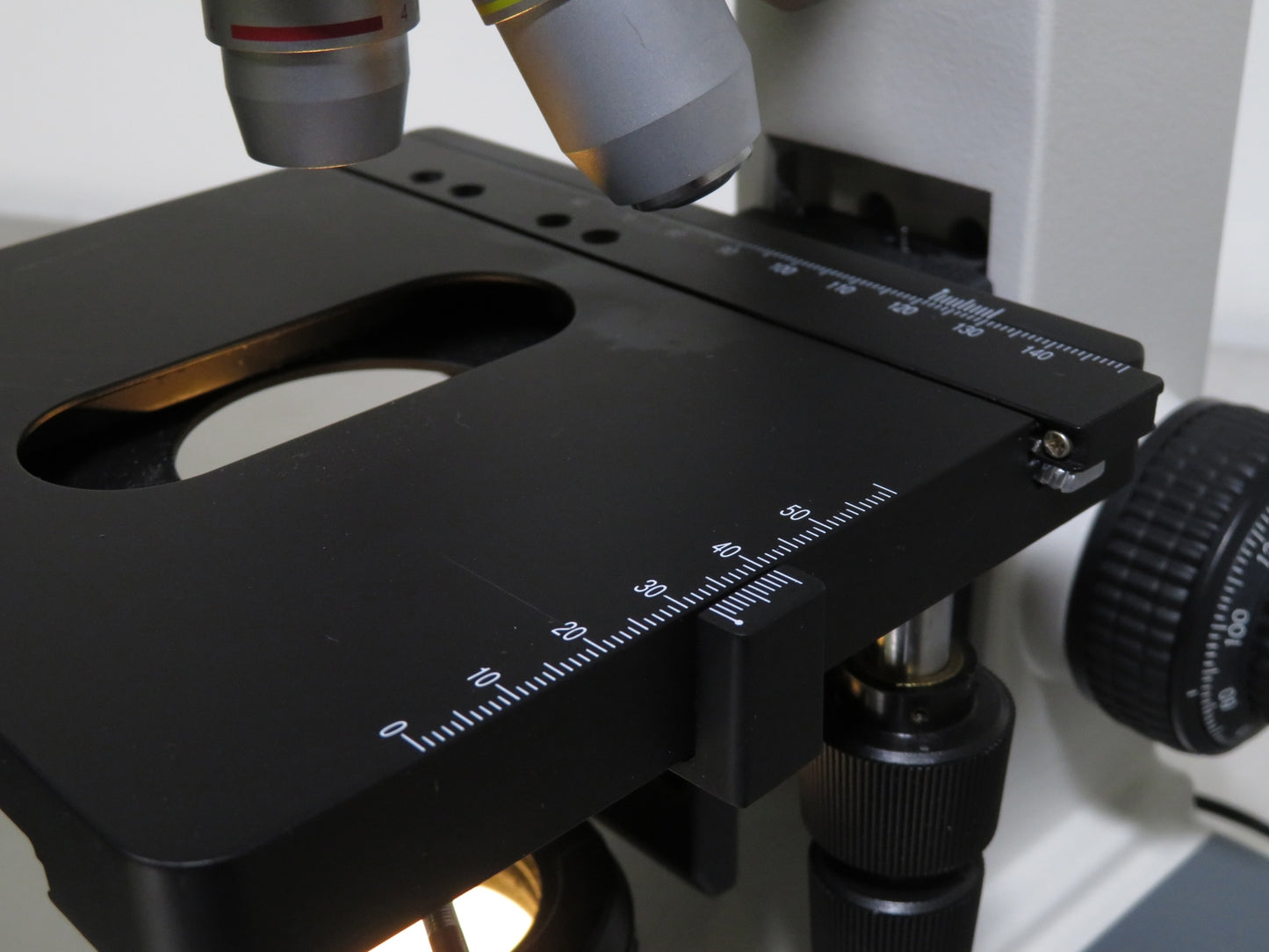 VWR Compound Binocular Laboratory Microscope, Cat. #: 89404-470