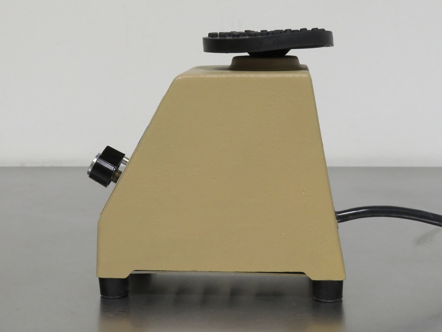 Fisher Vortex Genie 2 G560 Vortexer