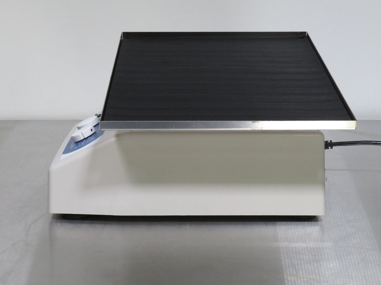 VWR Rocking Platform, Cat. #: 10860-780