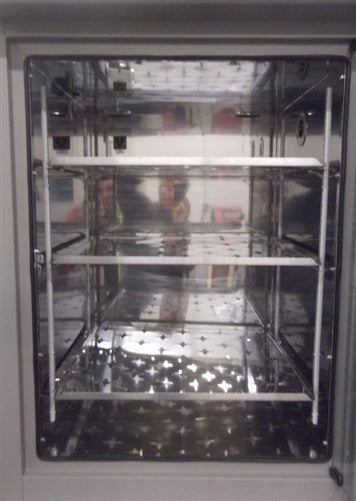 VWR 1545 Digital Incubator