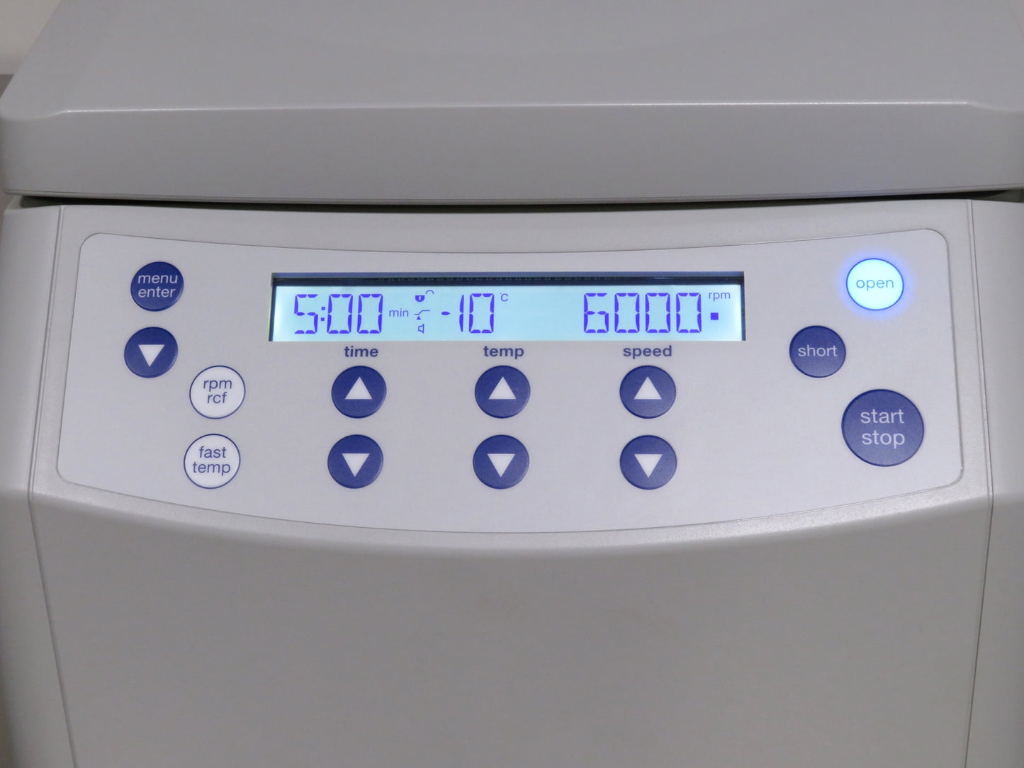 Eppendorf 5425R Refrigerated Centrifuge w/ Keypad