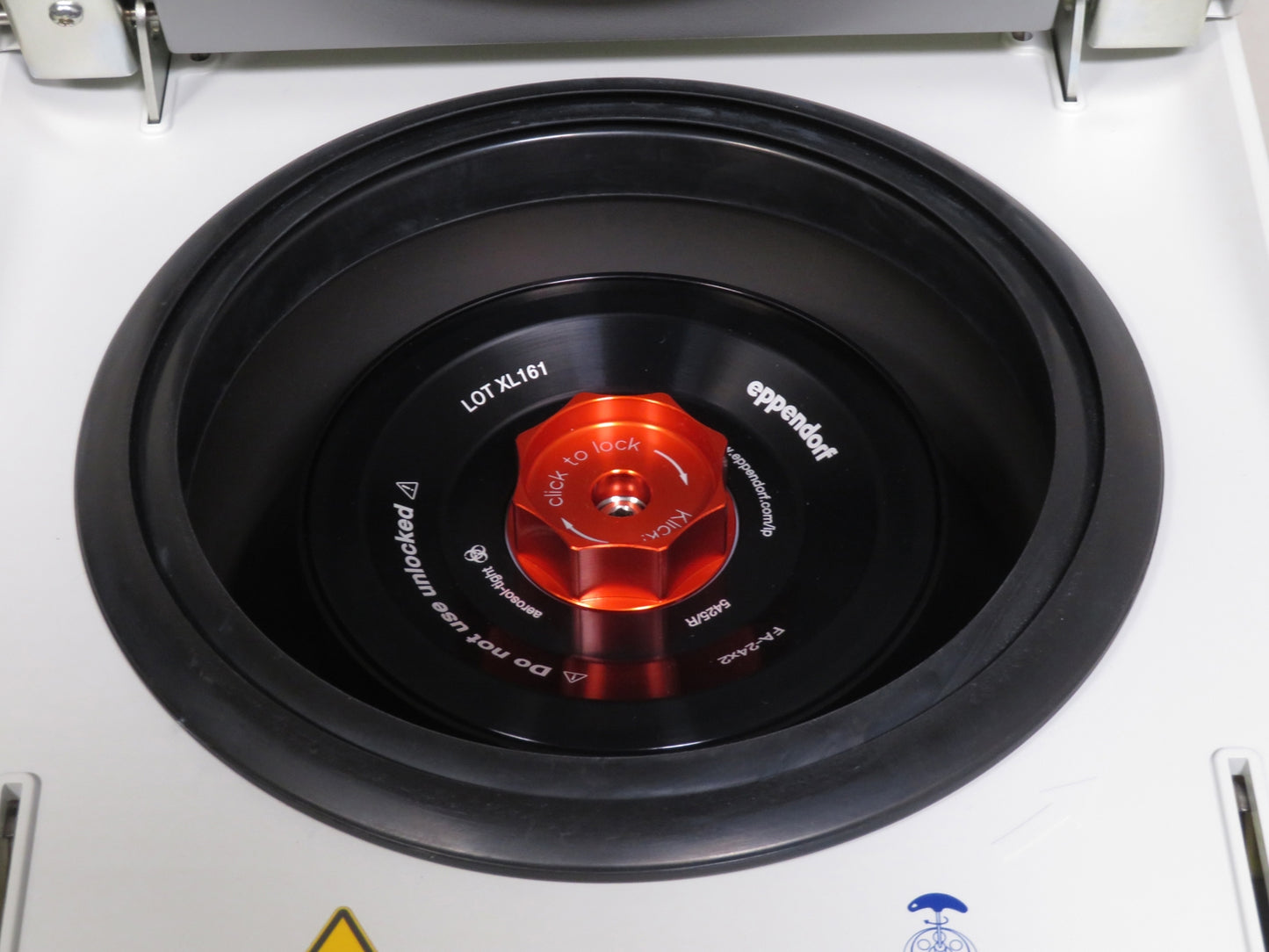 Eppendorf 5425R Refrigerated Centrifuge w/ Keypad
